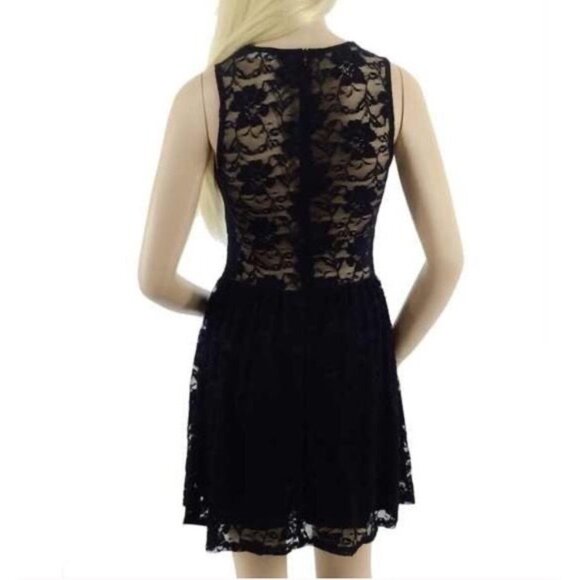 Vintage Y2K TOBI Black Floral Lace Sleeveless Fit & Flare A-Line Mini Dress - Picture 6 of 10
